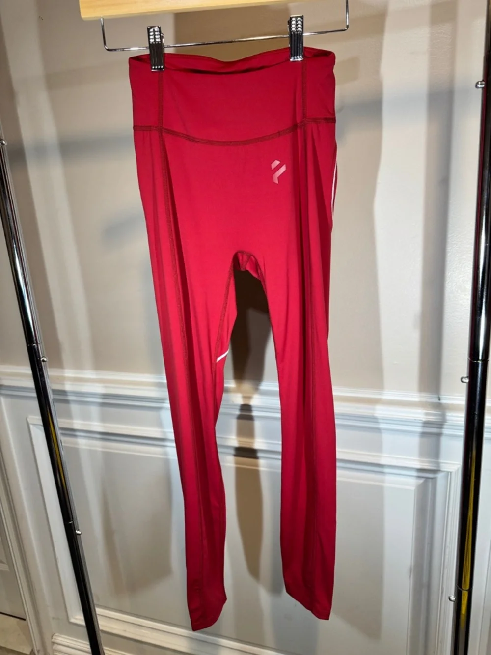 PHERO Red High Waisted Leggings Size Small Heart Seam Detail Athletic - Picture 2 of 8